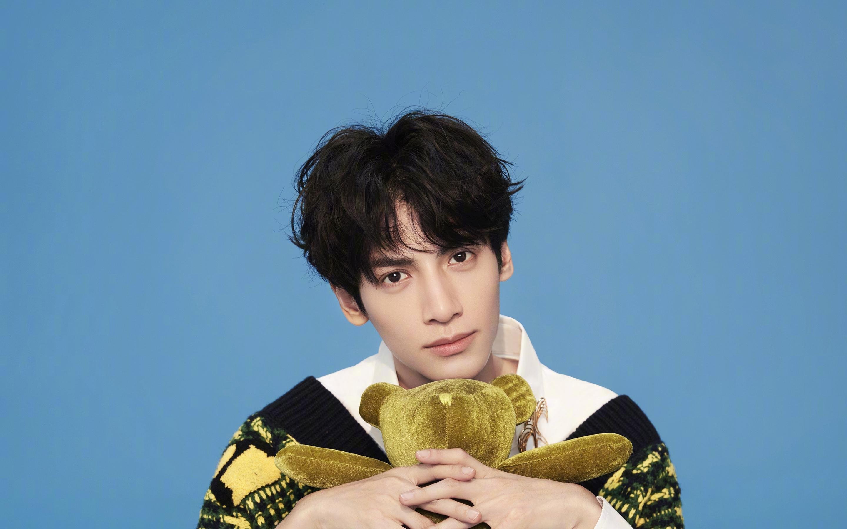 “策略之战:幕后布控的智慧交锋”,策略之家